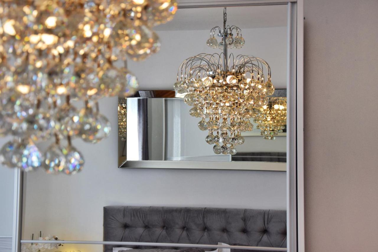 ספליט Luxurious Apartment Majda, 2 Bathrooms And Free Parking מראה חיצוני תמונה