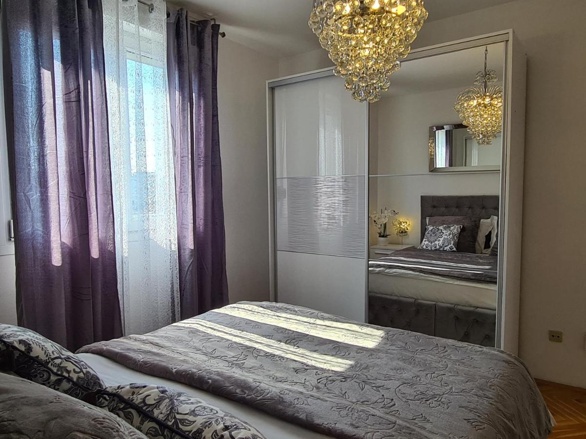 ספליט Luxurious Apartment Majda, 2 Bathrooms And Free Parking מראה חיצוני תמונה