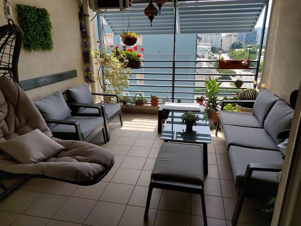 ספליט Luxurious Apartment Majda, 2 Bathrooms And Free Parking מראה חיצוני תמונה